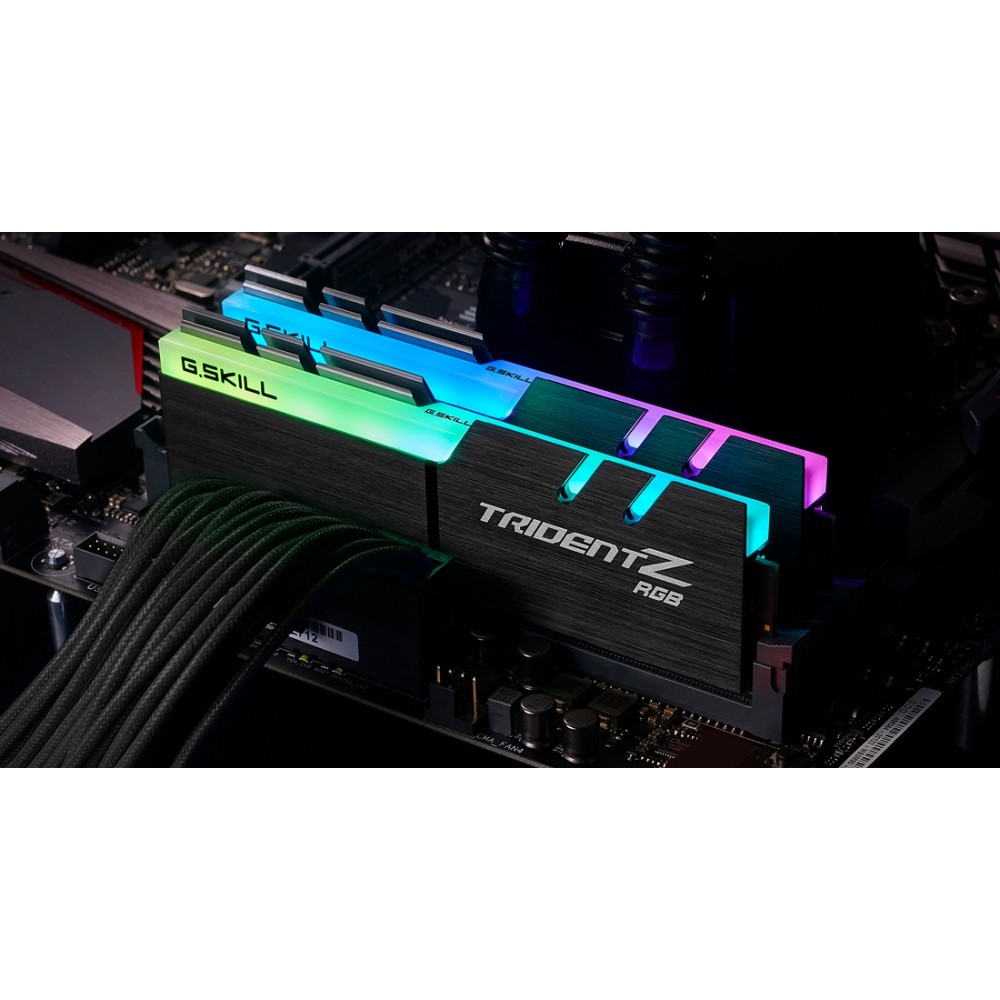 Модуль пам`ятi DDR4 2x8GB/4400 G.Skill Trident Z RGB (F4-4400C18D-16GTZRC)