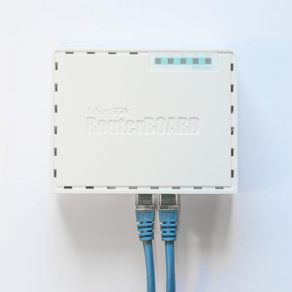 Маршрутизатор MikroTik hEX (RB750Gr3)