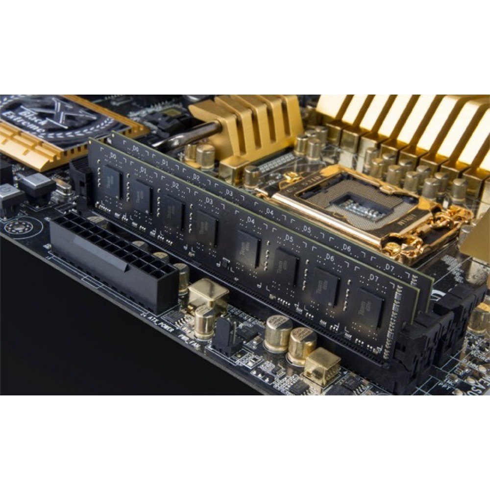 Модуль памяти DDR3 8GB/1600 1,35V Team Elite (TED3L8G1600C1101)