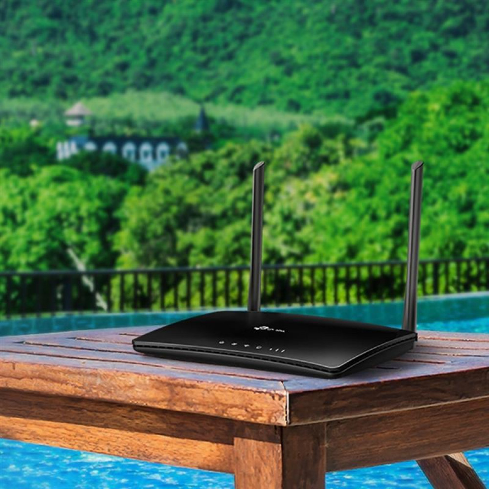 Маршрутизатор TP-Link Archer MR200