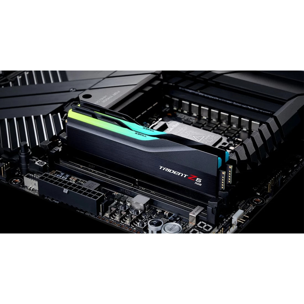 Модуль памяти DDR5 2x16GB/6400 G.Skill Trident Z5 RGB Black (F5-6400J3239G16GX2-TZ5RK)