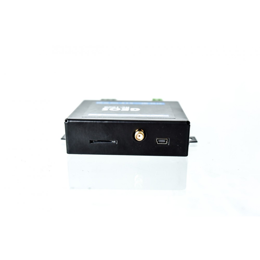 GSM контролер RC-1000 для керування замками, воротами та шлагбаумами