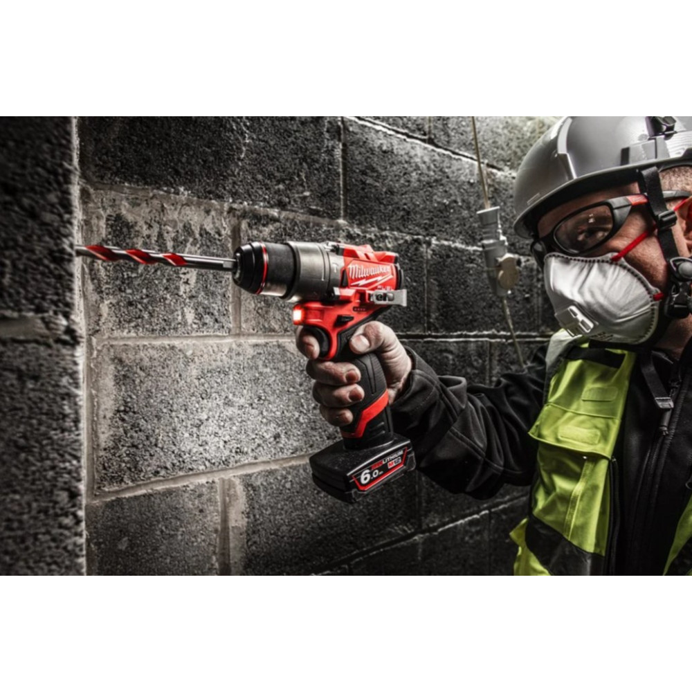 Дриль-шуруповерт акумуляторна безщіткова ударна MILWAUKEE M12 FPD2-0 (4933479867)