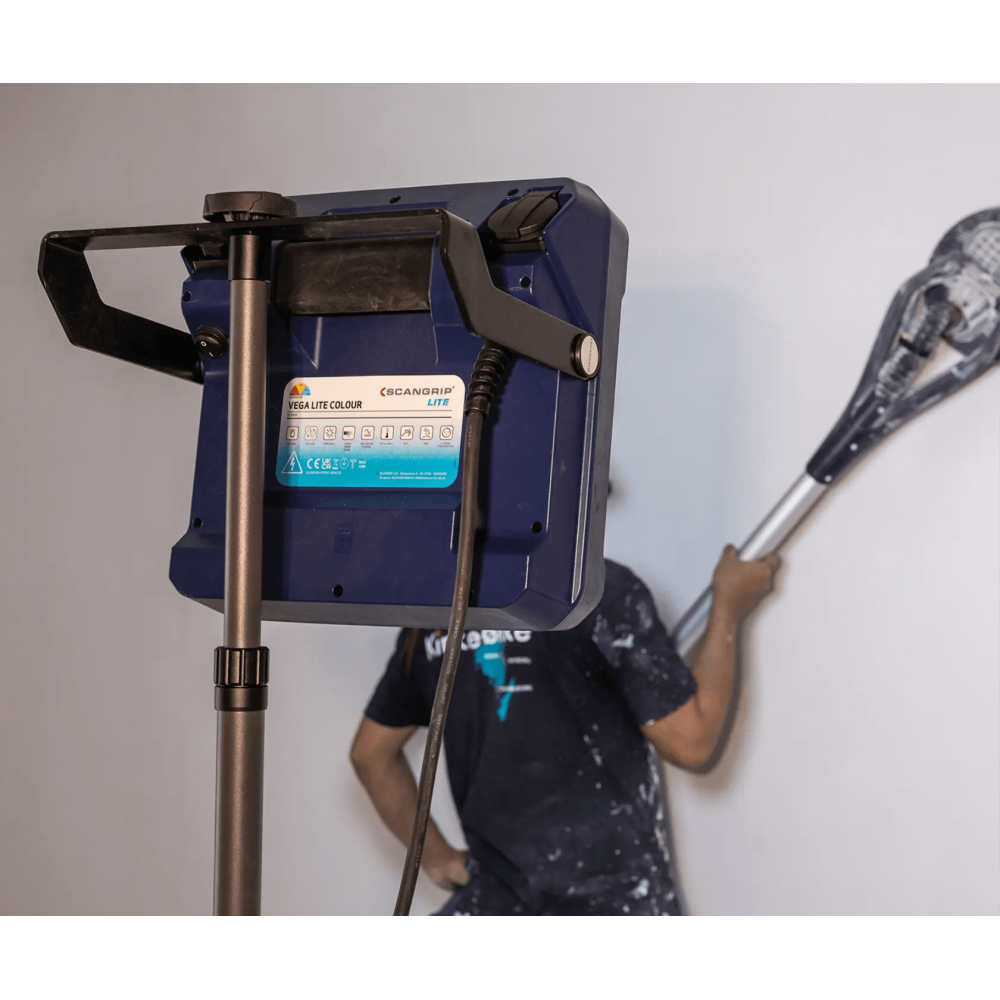 Штатив для размещения светодиодных прожекторов Scangrip Tripod 2m (03.5685)