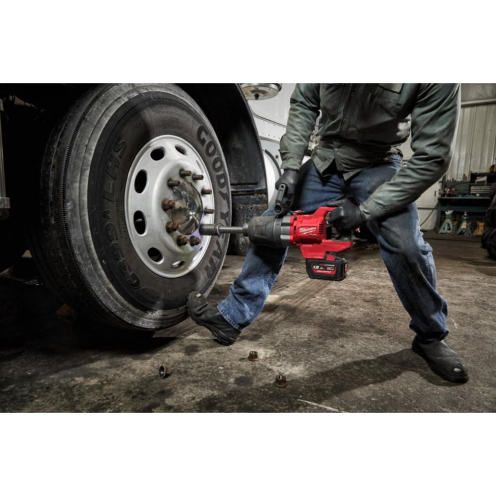 Гайковерт аккумуляторный MILWAUKEE M18 ONEFHIWF1D-0C FUEL (каркас), 2576 Нм (4933471755)