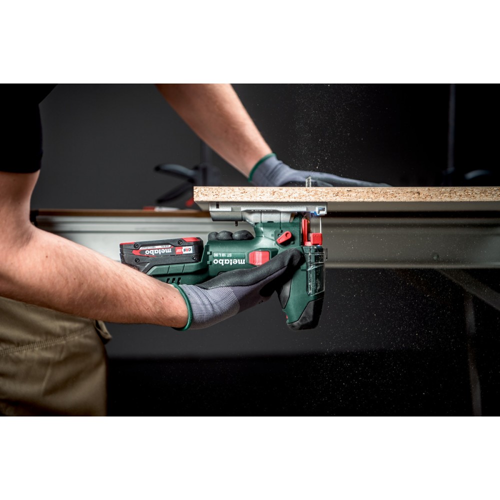 Акумуляторний лобзик Metabo ST 18 L 90 (601047840)