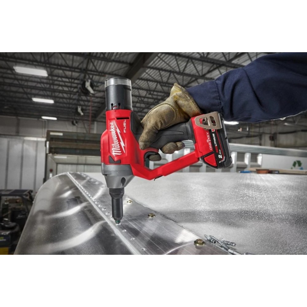 Заклепочник аккумуляторный MILWAUKEE M18 ONEFPRT-202X 4,8 - 7,0 мм (4933478602)