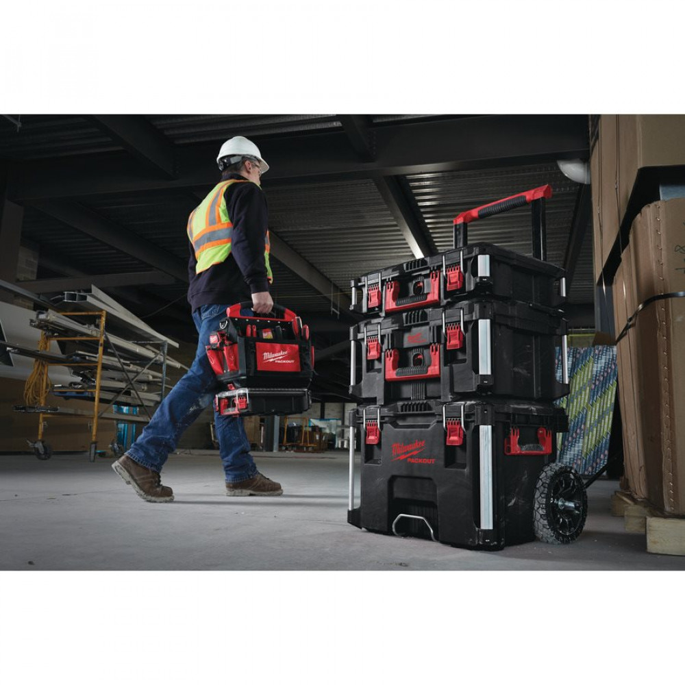 Скринька на колесах MILWAUKEE PACKOUT TROLLEY BOX 4932464078