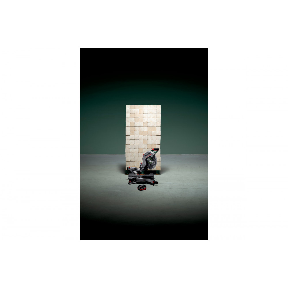 Акумуляторна пила торцювальна Metabo KGS 18 LTX BL 305 (614305850)
