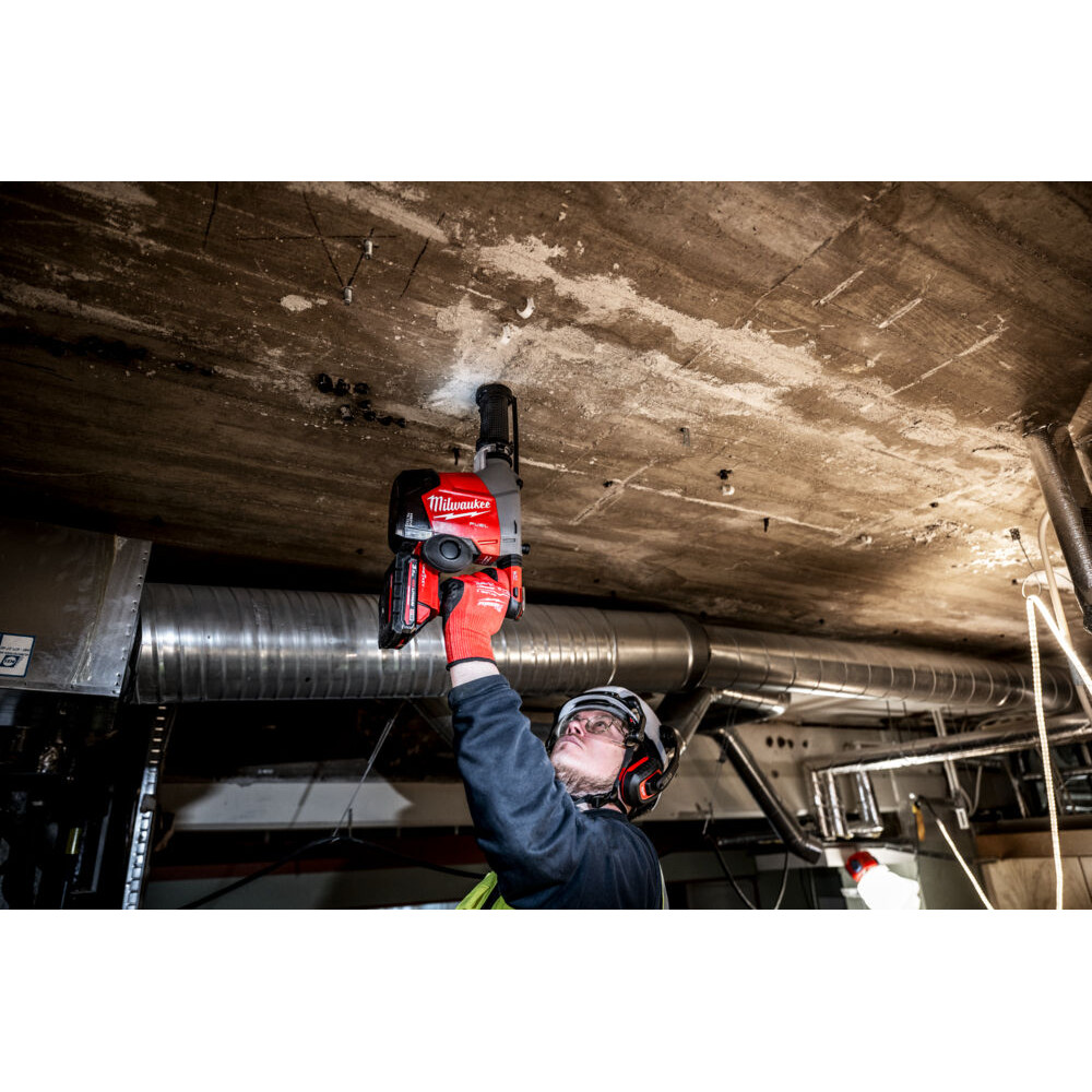 Перфоратор аккумуляторный бесщеточный Milwaukee SDS PLUS M18 FHAFOH16-302X (4933493533)