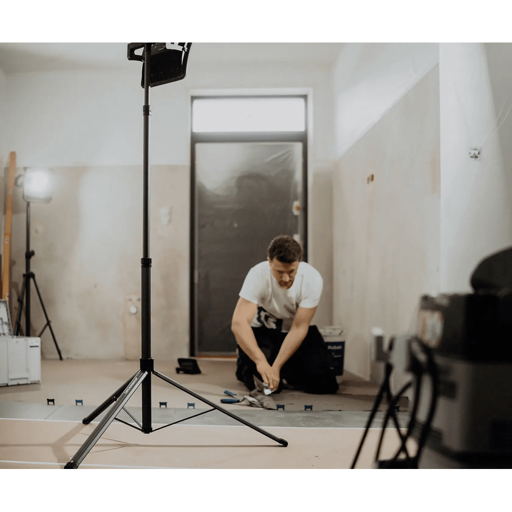 Штатив для размещения светодиодных прожекторов Scangrip Tripod 2m (03.5685)