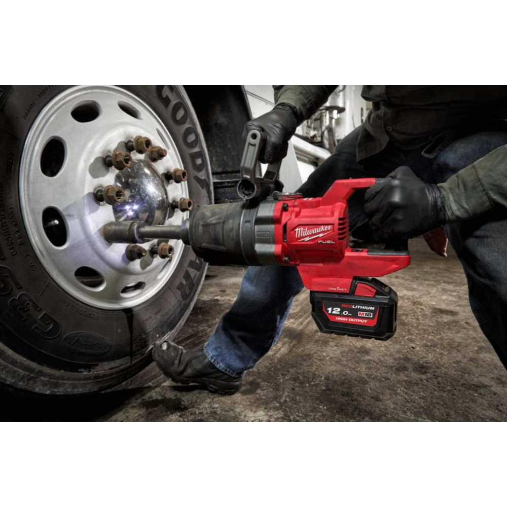 Гайковерт аккумуляторный MILWAUKEE M18 ONEFHIWF1D-0C FUEL (каркас), 2576 Нм (4933471755)