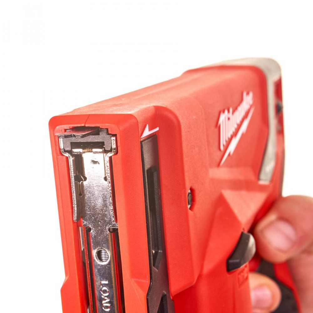 Степлер скобозабивний акумуляторний MILWAUKEE M12 BST-202X (4933459635)