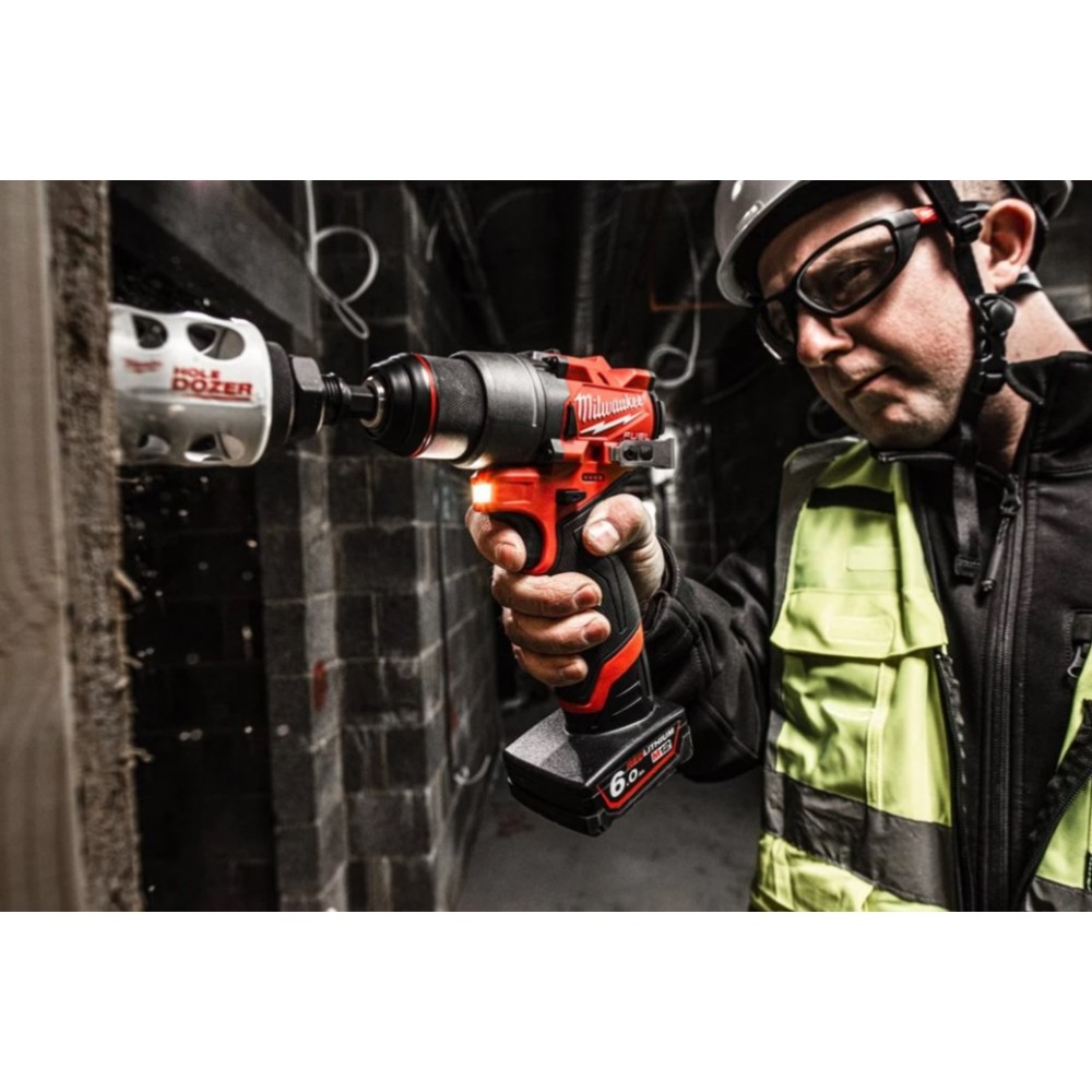 Акумуляторний ударний дриль-шуруповерт Milwaukee M12 FPD2-402 (4933479869)