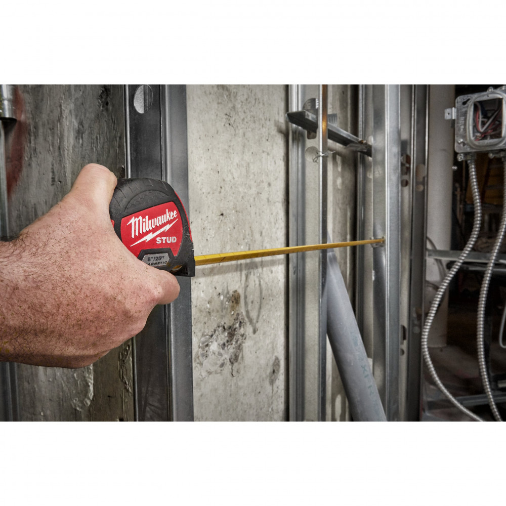 Рулетка MILWAUKEE STUD GEN II 8M/25FT/33MM (4932471629)