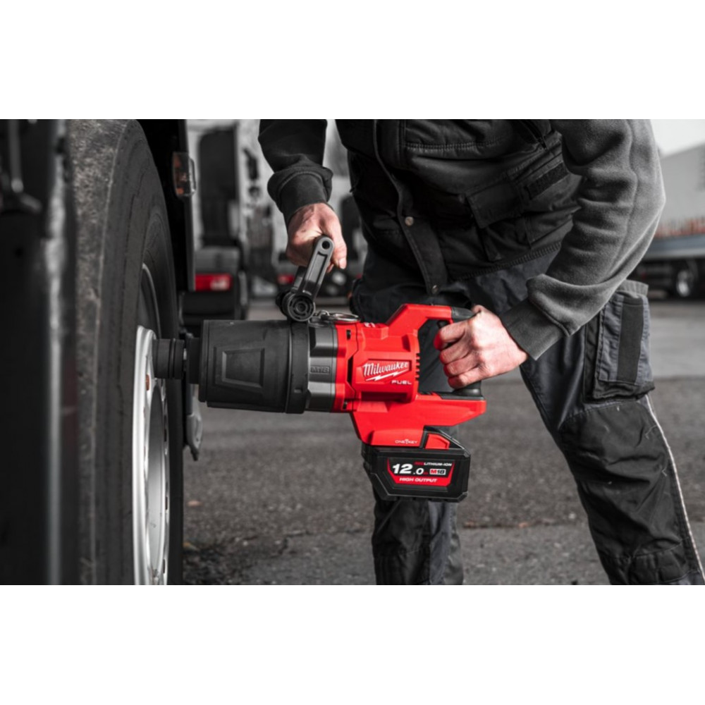 Гайковерт аккумуляторный MILWAUKEE M18 FUEL ONEFHIWF1DS-0C (каркас), 2576 Нм (4933472071)
