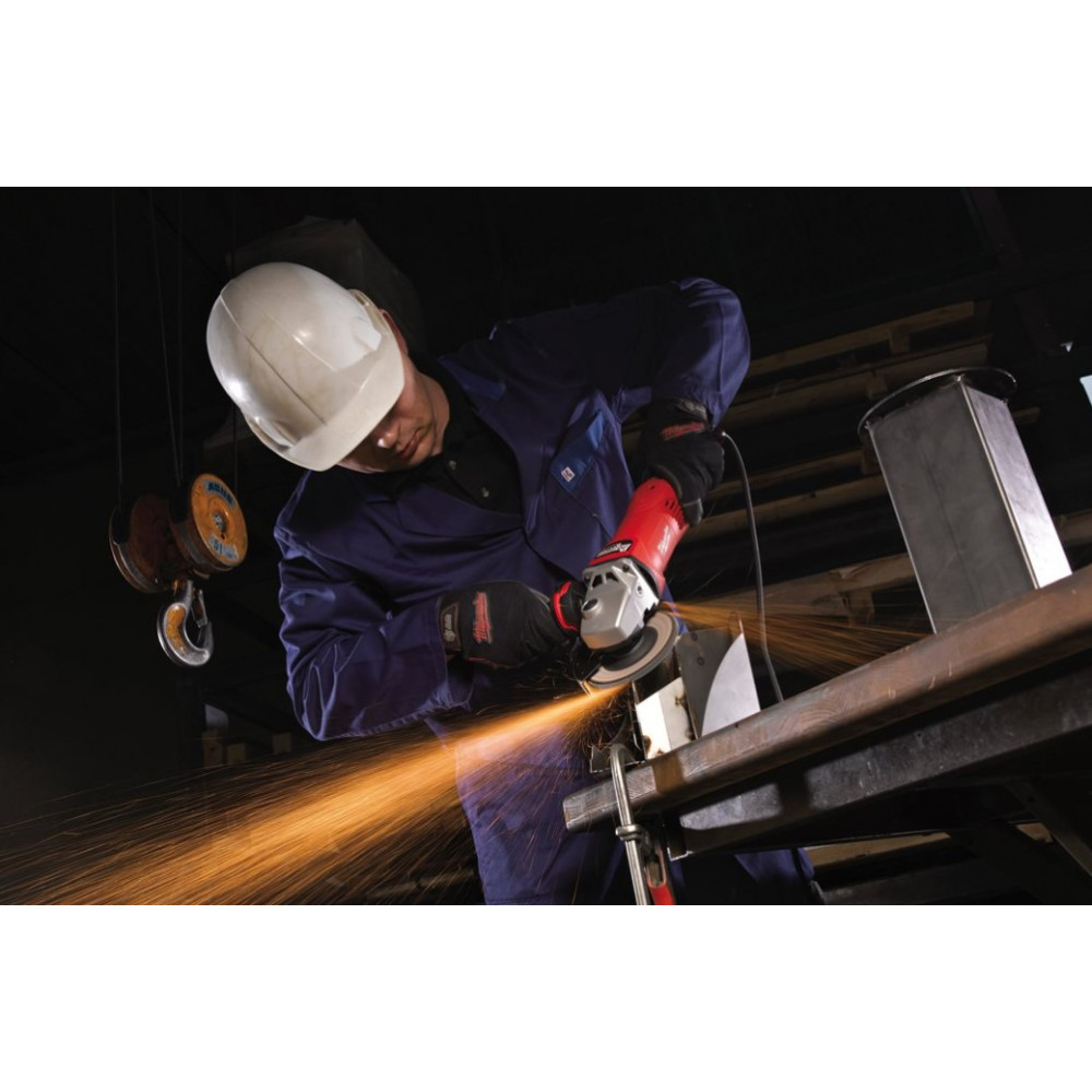 Углошлифовальная машина MILWAUKEE 125 мм AGV 17-125 XE с регулировкой оборотов
