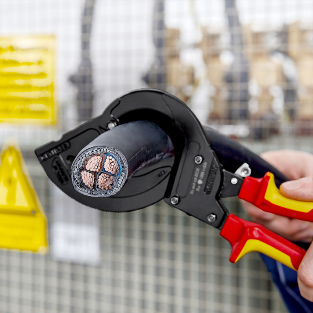 Ножницы для резки кабелей Knipex VDE (с рычажным механизмом), 315 мм (95 32 315 A)