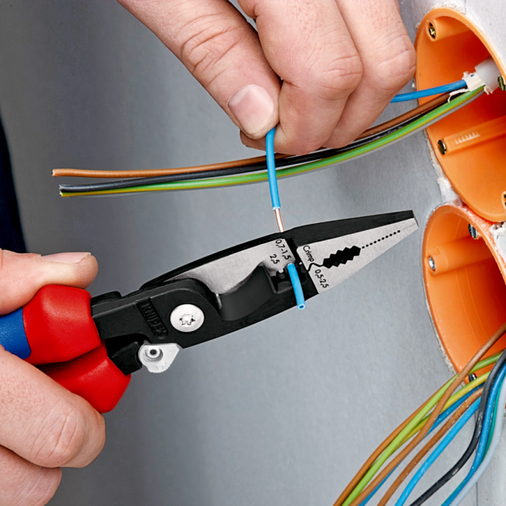 Электромонтажные клещи Knipex, 200 мм (13 82 200 T)