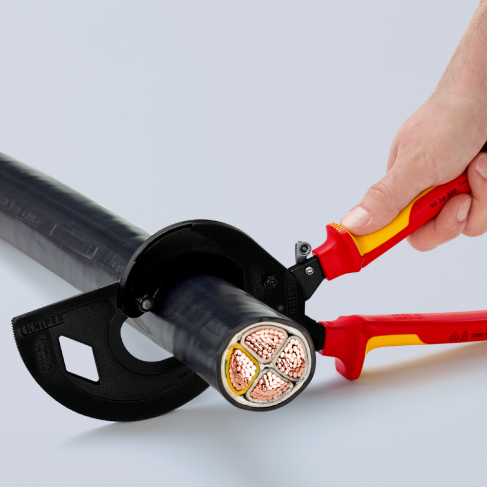 Ножницы для резки кабелей Knipex VDE (с рычажным механизмом), 320 мм (95 36 320)